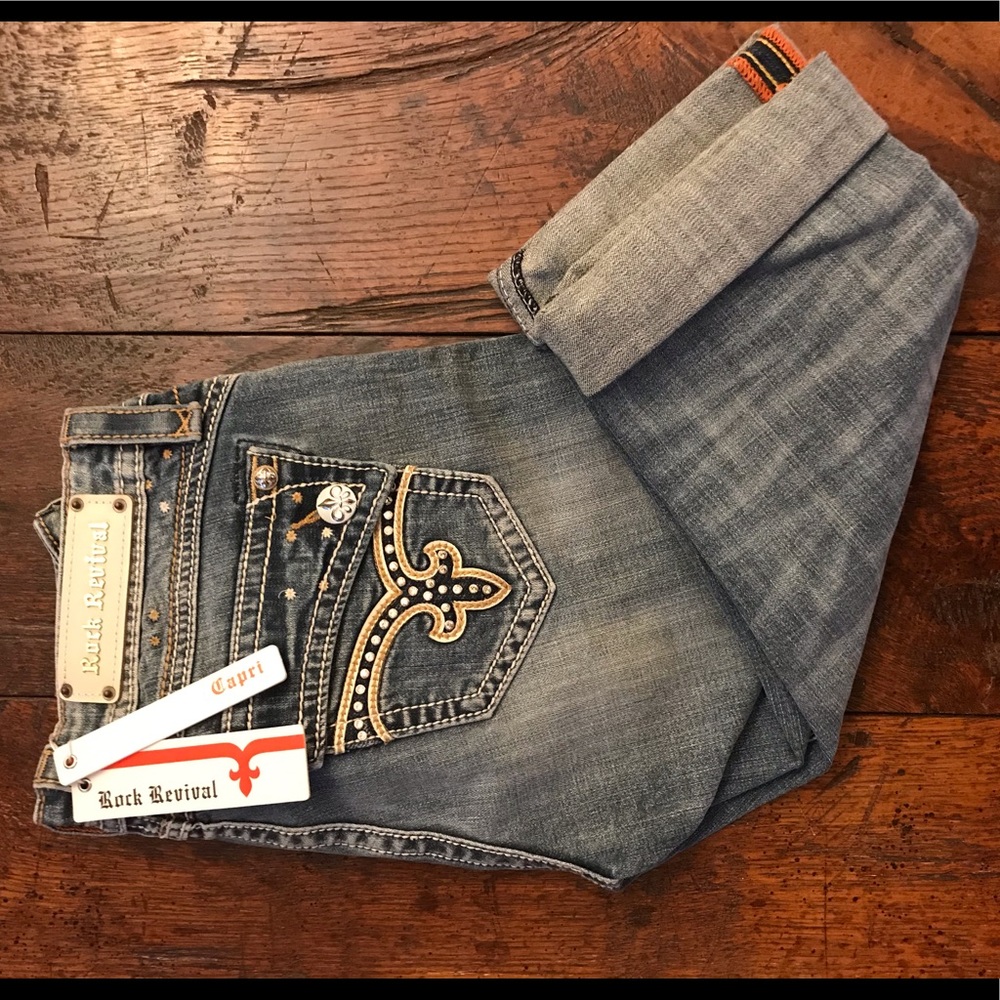 Rock Revival Crop Jeans